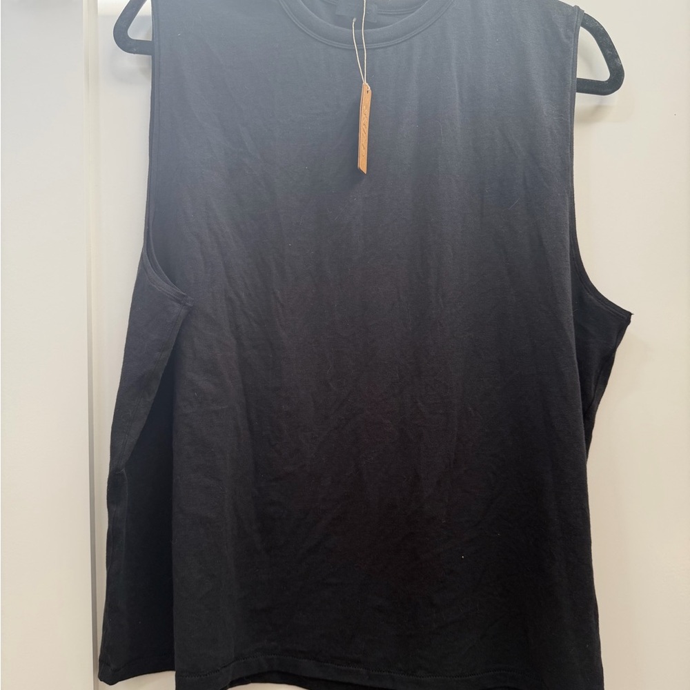 SKIMS Soft Lounge Black Sleeveless Pajama Top